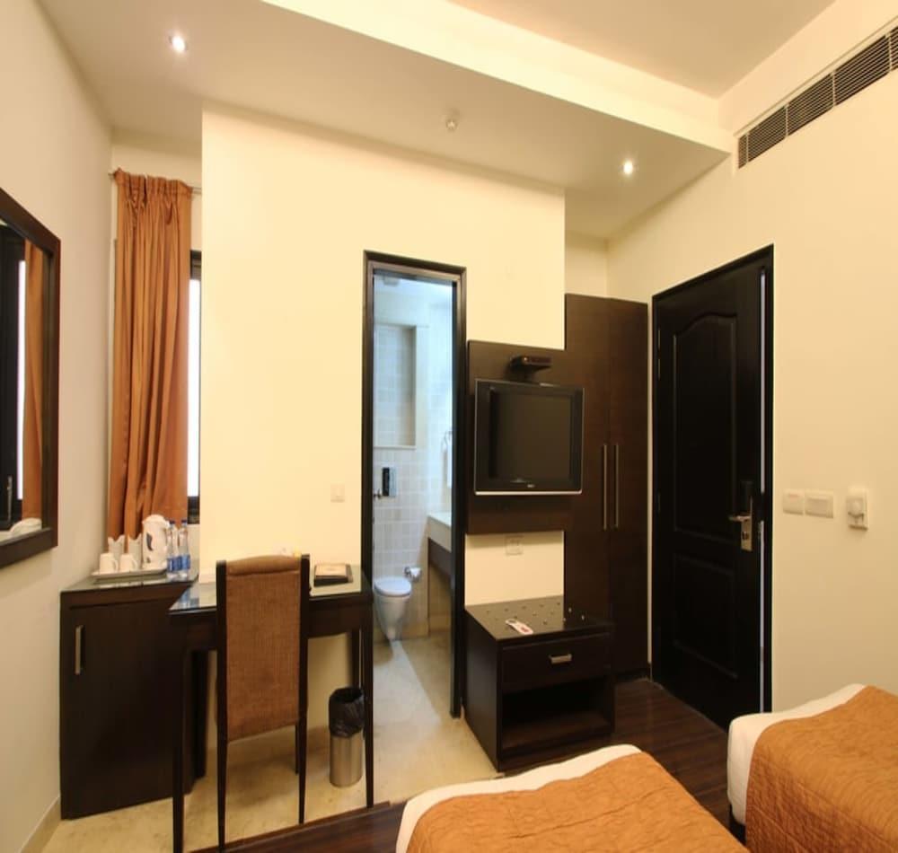 ניו דלהי Jht Hotels מראה חיצוני תמונה