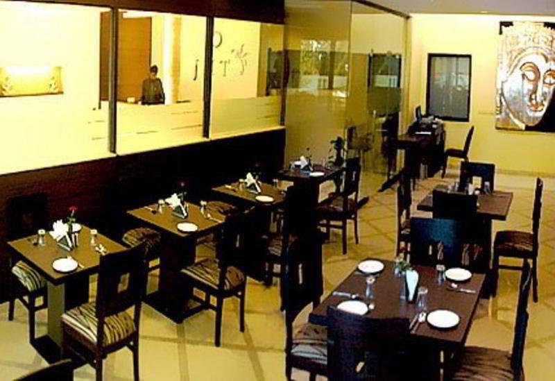 ניו דלהי Jht Hotels מראה חיצוני תמונה