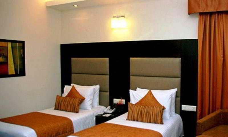 ניו דלהי Jht Hotels מראה חיצוני תמונה