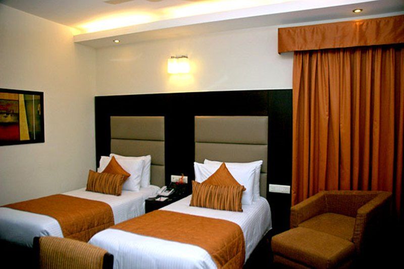 ניו דלהי Jht Hotels מראה חיצוני תמונה