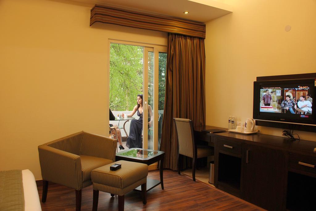 ניו דלהי Jht Hotels מראה חיצוני תמונה